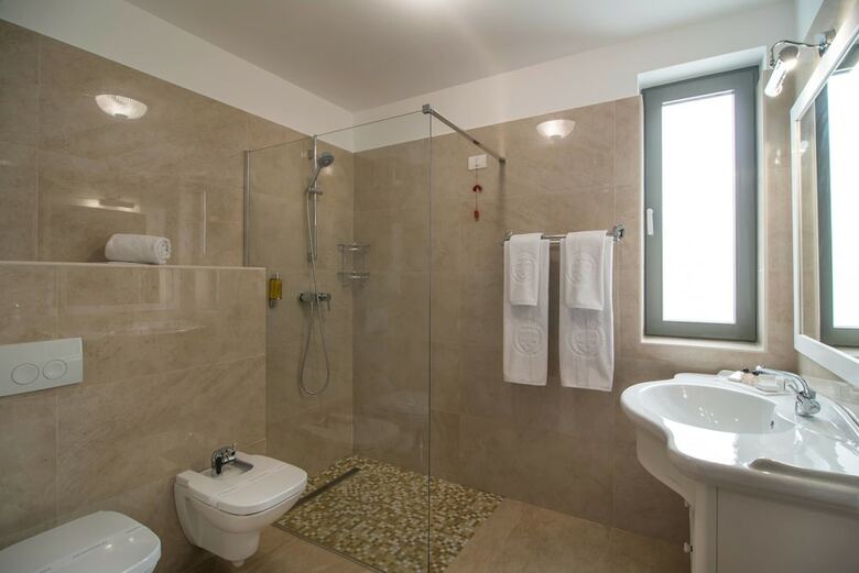 Hotel Theodora Golf Club