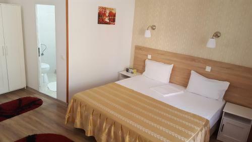 Hostal Pensiunea Cris-andre