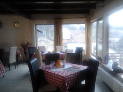 Hostal Pensiunea Casa Motilor
