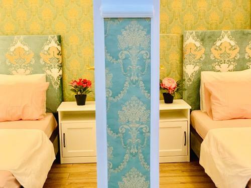 Royal Turquoise Apartment Old City