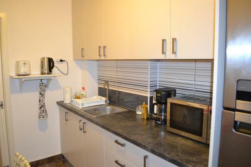 Apartamento Victoria Plaza Two Bdr Apt