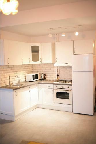 Uptown Luxury Apartment