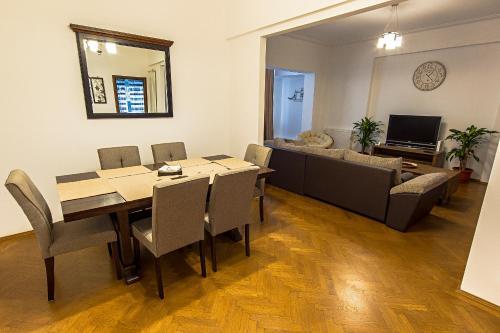 Apartamento Athenee Residence 1