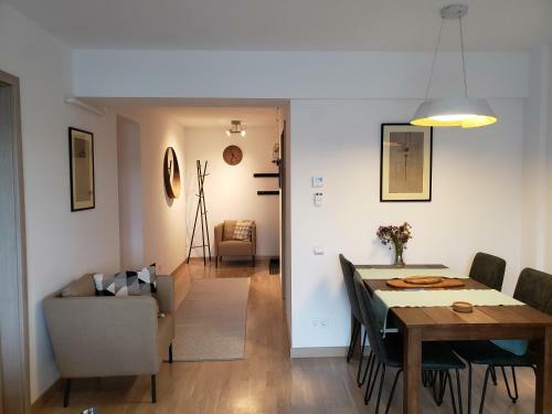 Urban Nest Apartment