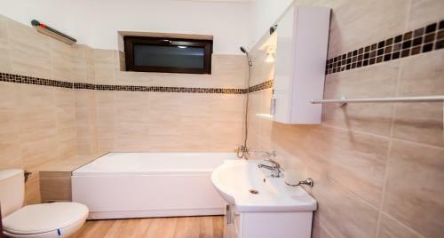 Apartamento Garsoniera Adrian Militari