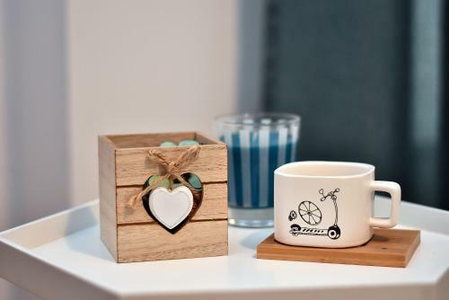 Sweet Story Central Apartment