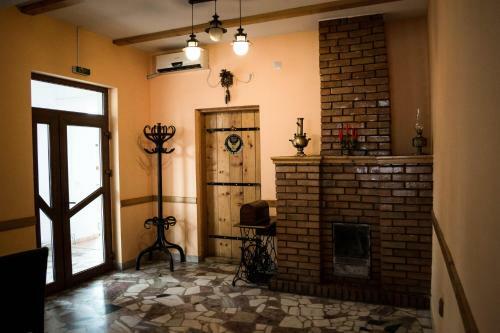 Hostal Pensiunea Bujorul