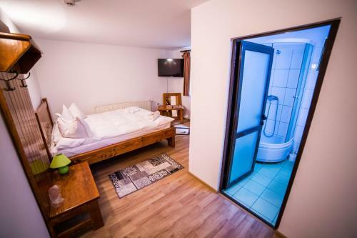 Hostal Pastravaria Bratioara