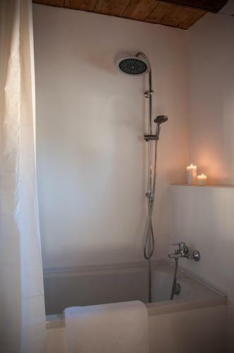 Hostal Transylvania Guesthouses