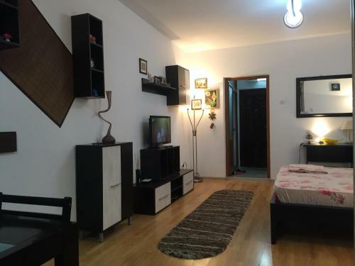 Mery Center Apartment