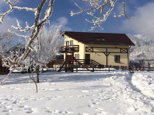Bed & Breakfast Pension Nea Marin