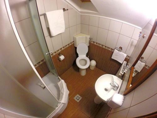 Bed & Breakfast Pension Nea Marin