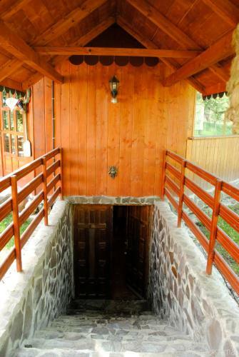 Hostal Pensiunea Casa Butnarului