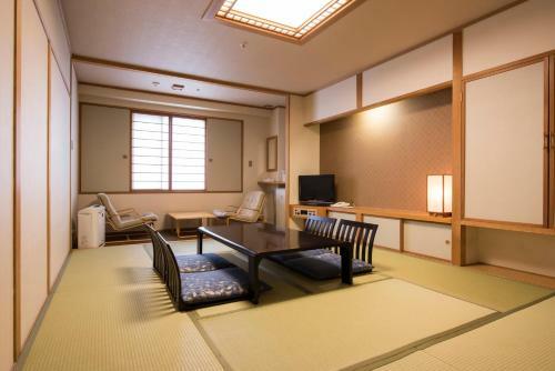Rusutsu Resort Hotel & Convention