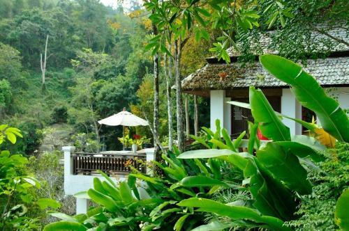 Hotel Kangsadarn Resort And Waterfall