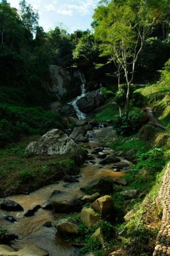 Hotel Kangsadarn Resort And Waterfall