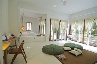 Hotel Proud Phu Fah