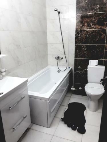 Apartament 1 Cam River Towers