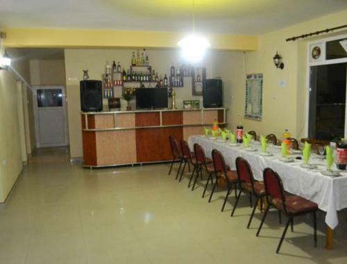 Hostal Pensiunea Cristiion