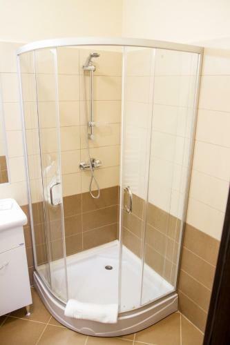 Hotel Axa Travel