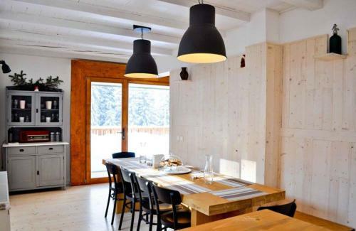 Apartamento Poarta Retezat