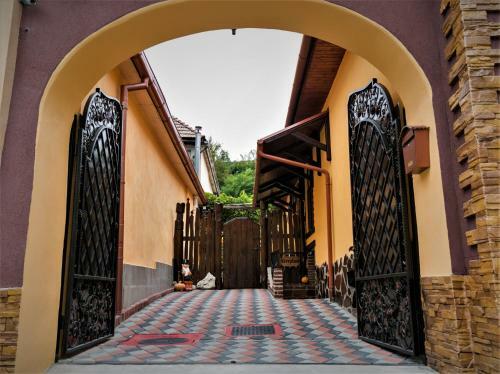 Hostal Pensiunea Burghof