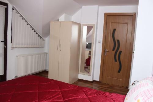 Hostal Complex Agroturistic Flori