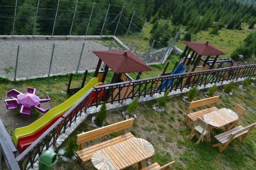 Hostal Pension Valea Mariei