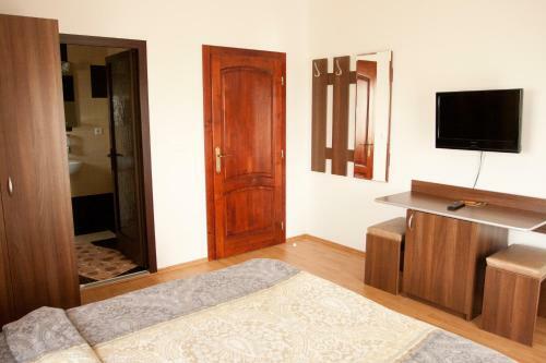 Hostal Pensiunea Neredy