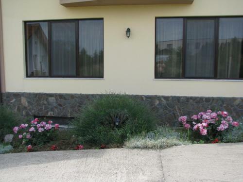 Hostal Pensiunea Neredy