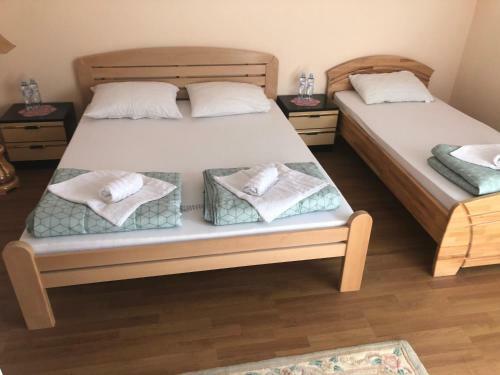 Hostal Guesthouse Rodjak Sa Sela