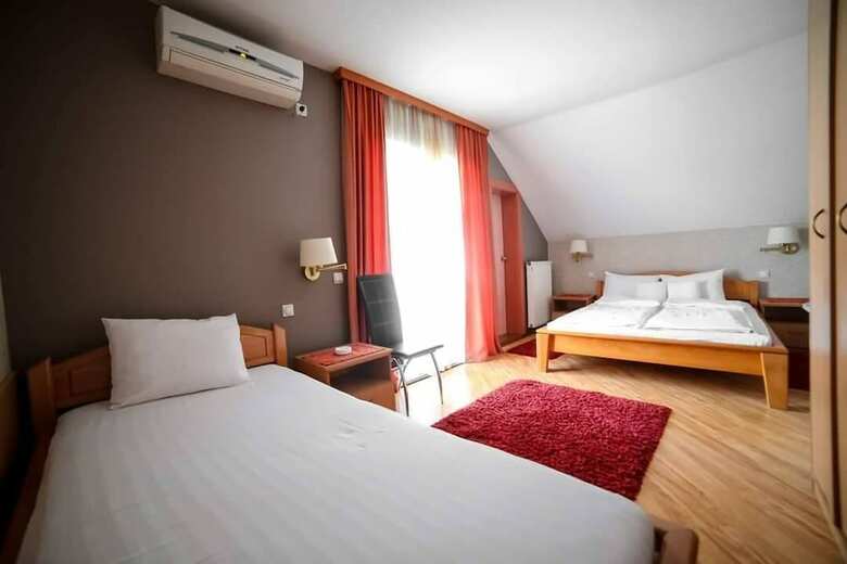 Garni Hotel Radovi?
