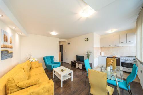 New And Nice Apartments