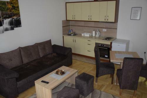 Apartmani Mari?