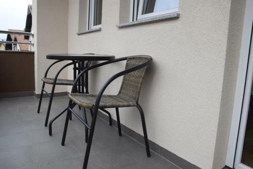 Apartmani Mari?