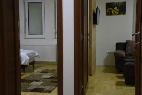 Apartmani Mari?