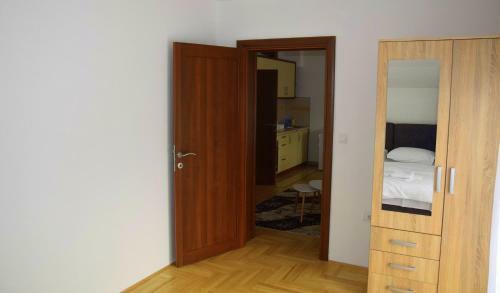 Apartmani Mari?