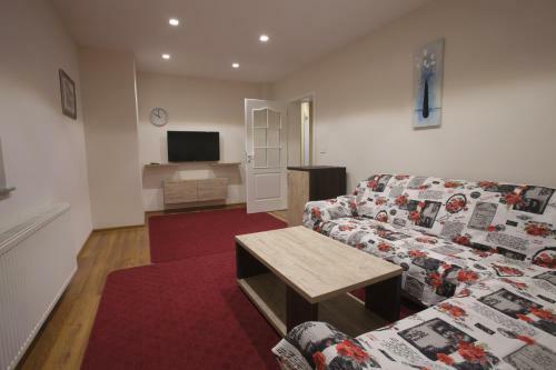 Hostal Prenociste Brocat