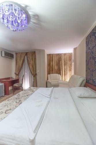 B&B Agu?evi?