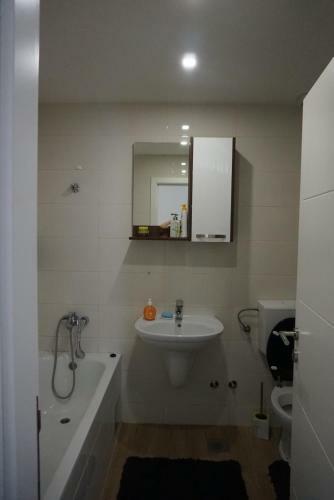 New Cozy Modern Apartment