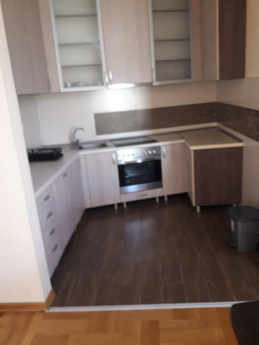 Kutko Apartments