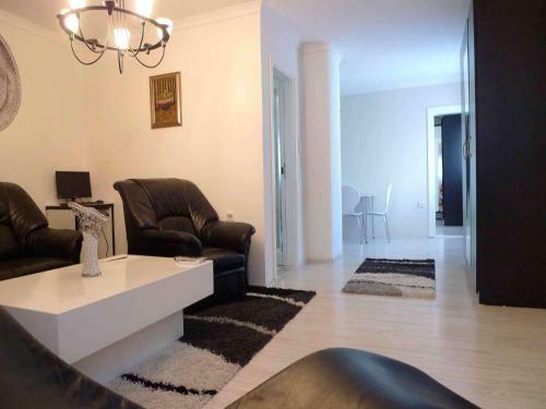 Hostal Guest House Perla