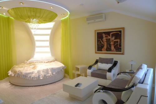Hostal Guest House Perla