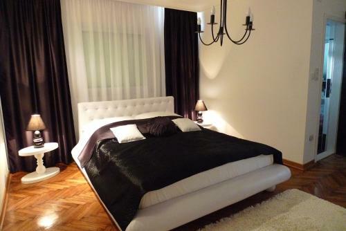 Hostal Guest House Perla