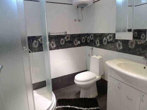 Hostal Guest House Perla