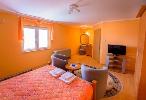 Hostal Guest House Mali Homtel