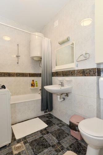 Barba Apartment