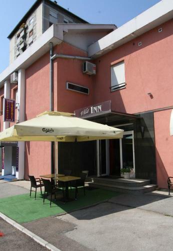 Hostal Guesthouse Villa Inn