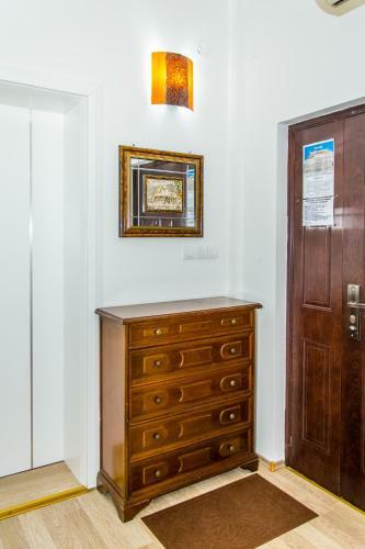 Nikolas Grand Apartments