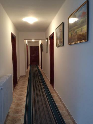 Hostal Guesthouse Smiljani?